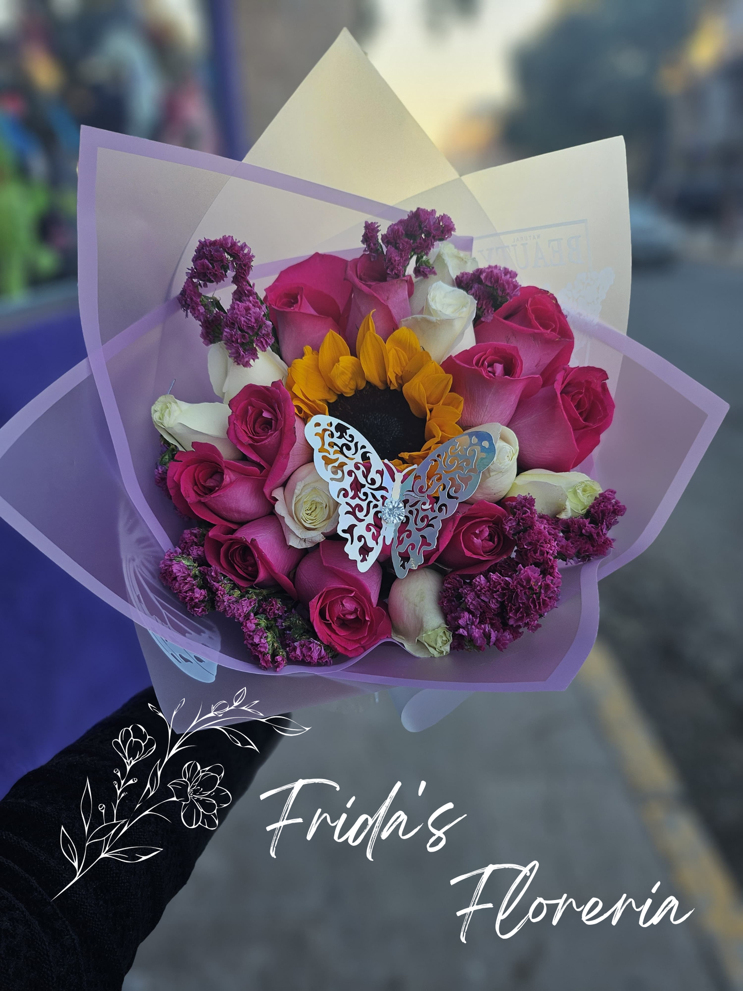 17 rosas y 1 girasol