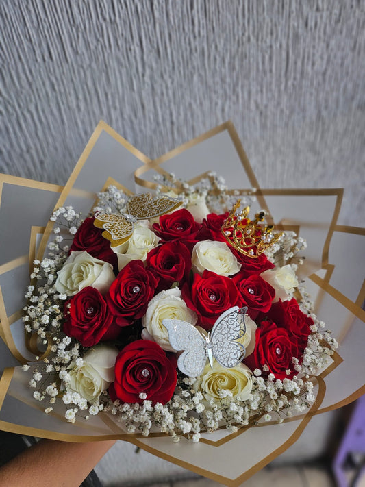 24 Rosas mixto con corona