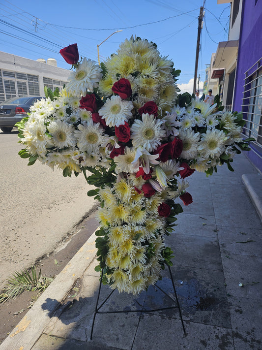 Cruz Floral