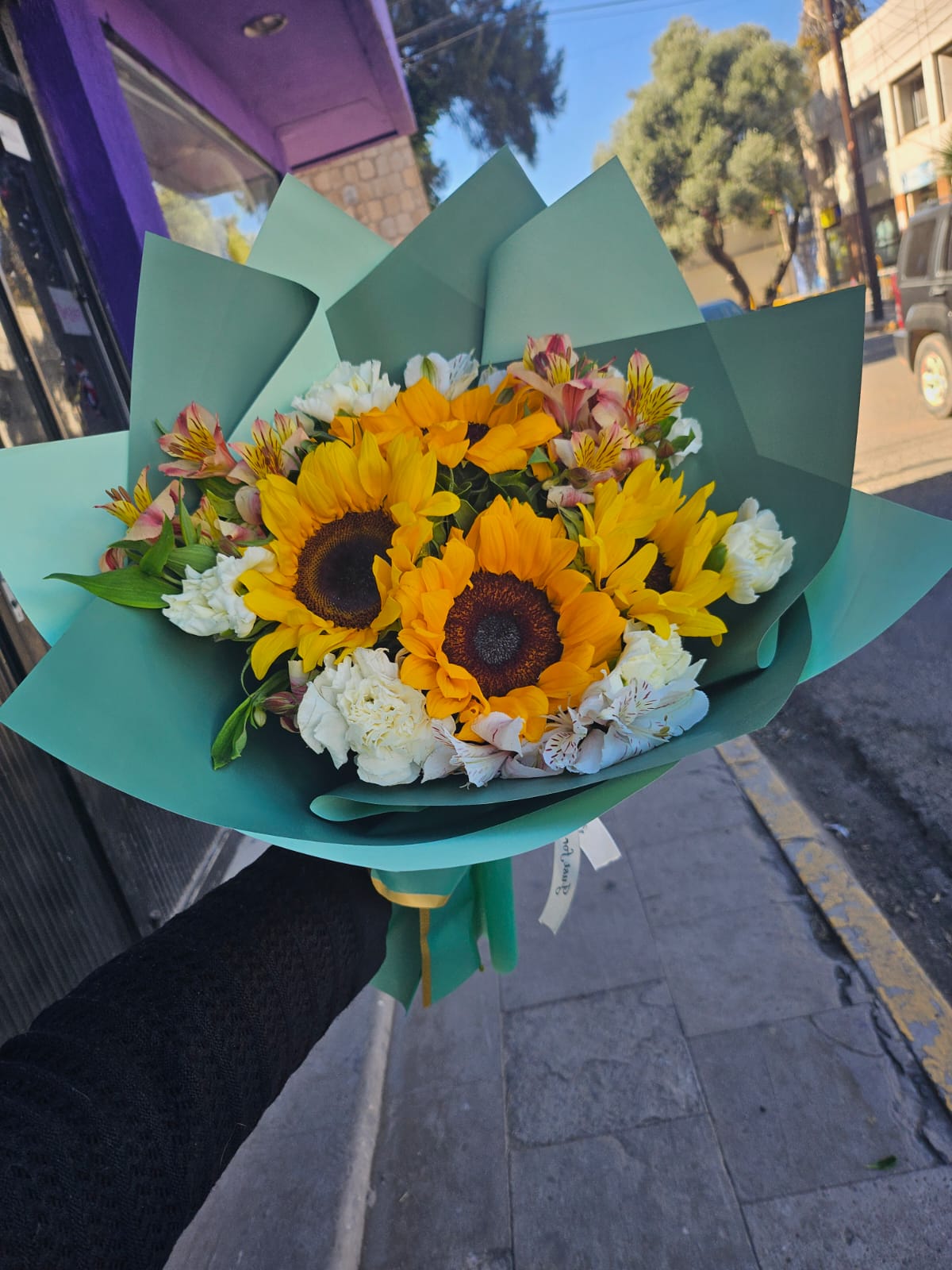 4 girasoles