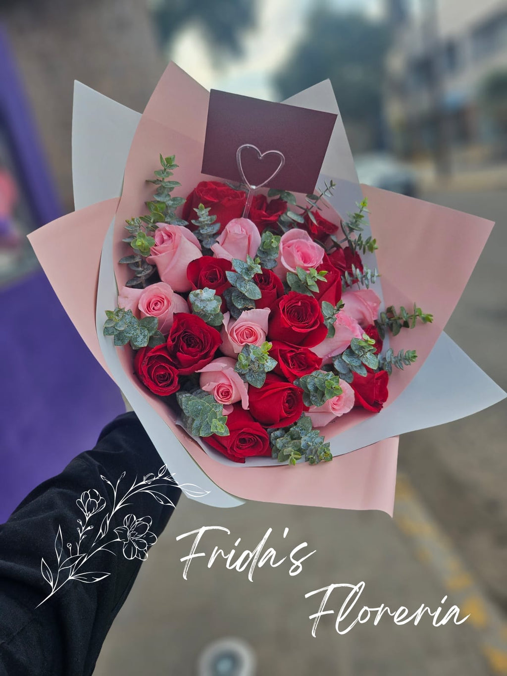 24 Rosas con dollar