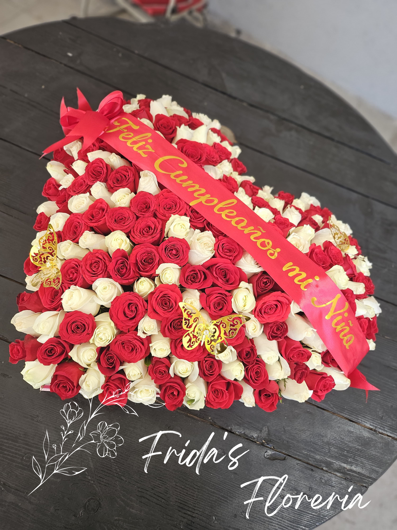 Corazon de Rosas