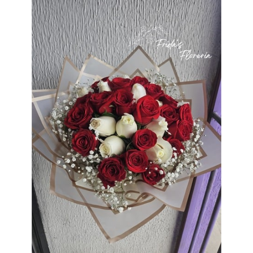 24 rosas mixto