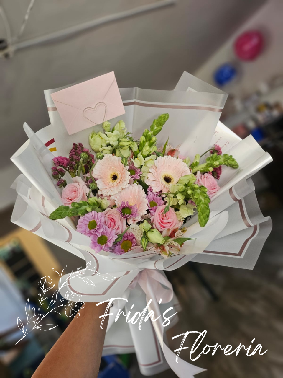 3 Gerberas Mixto Especial