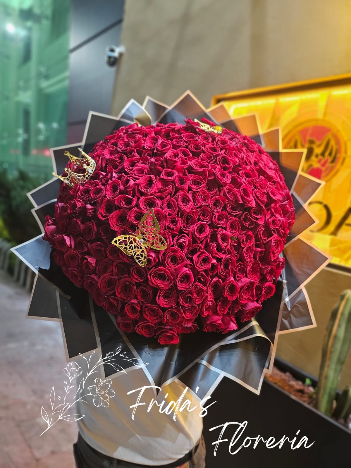 350 Rosas Rojas