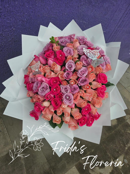 Ramo de 100 rosas mixtas