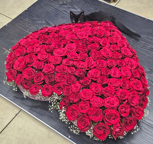 Corazon con rosas gigante